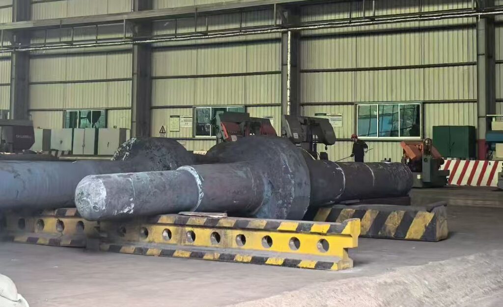 Custom alloy steel forged shaft 4140 for mining