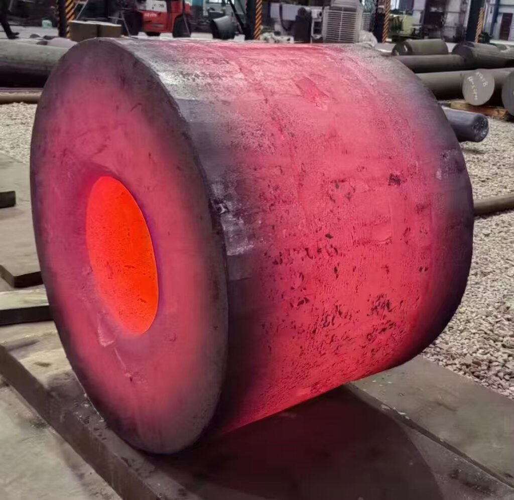 Seamless forged rings for industrial gearboxes